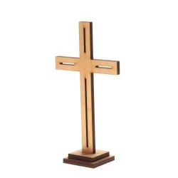 Krzyż stojący prosty jasny brąz 18 cm